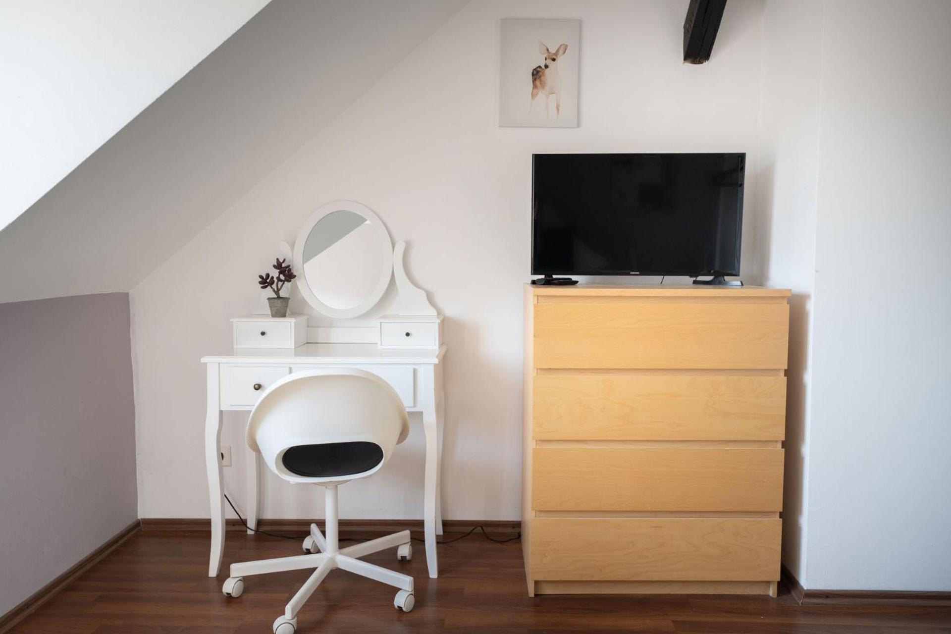 12: Privatzimmer Fuer Reisende Durch Koblenz Coblenza Esterno foto